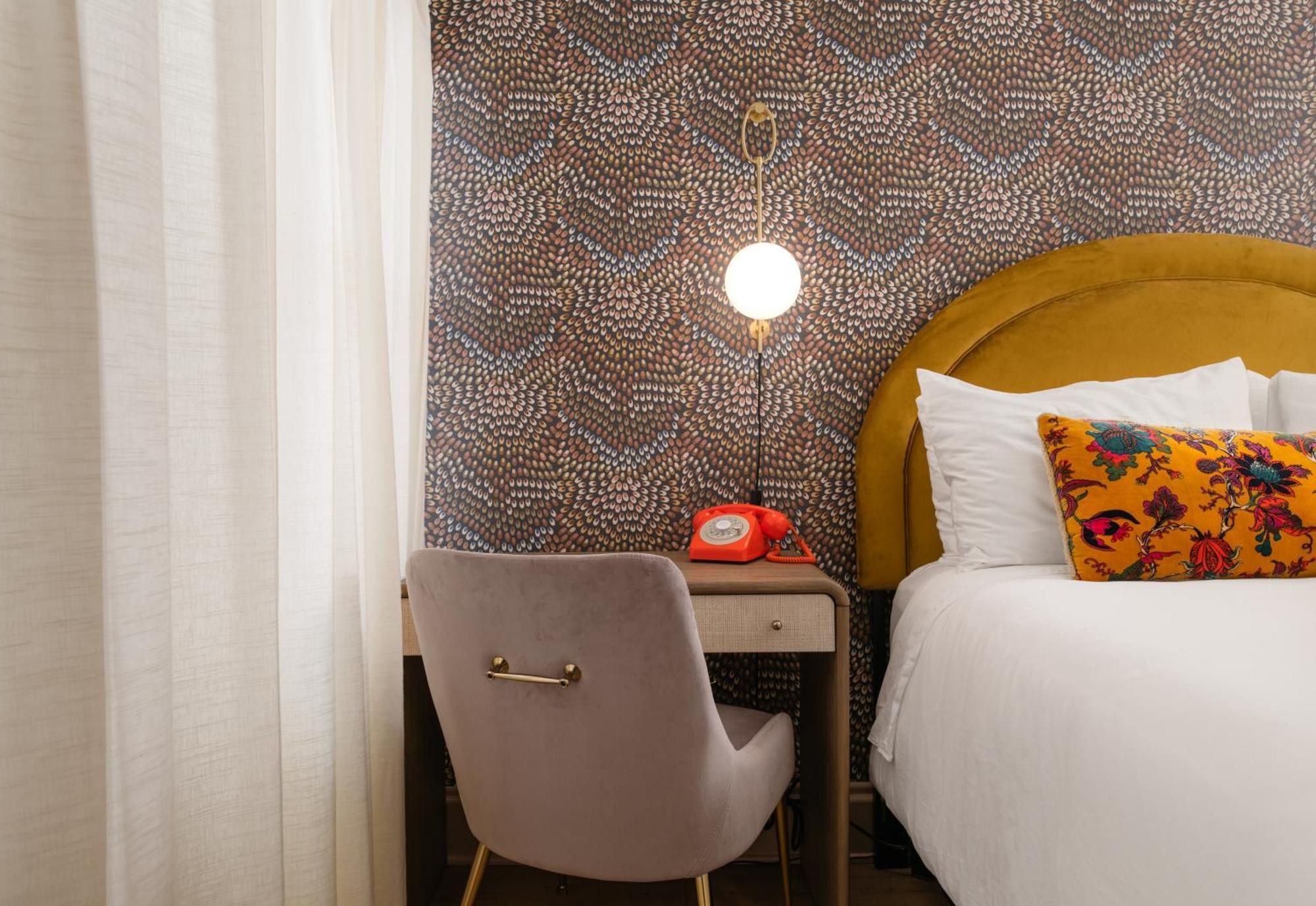 Petit Soleil - Bed, Breakfast And Bar Bed & Breakfast San Luis Obispo Exterior photo